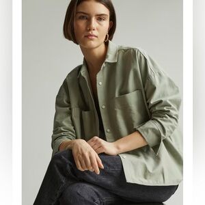 Everlane | the boxy Oxford | buttondown or jacket | sz. m, light green | NWT